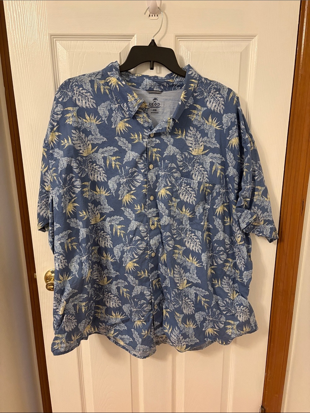 Izod Blue Tropical Print Short-Sleeve Button-Down Shirt Size 4XB with pocket